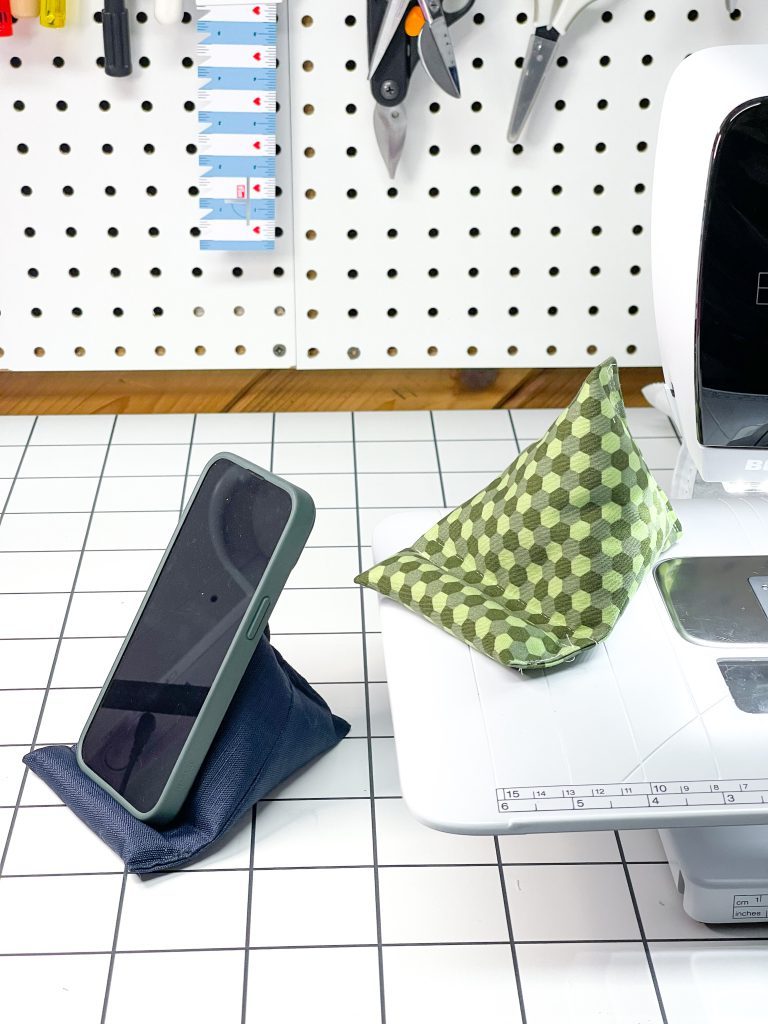 Phone Stand Pattern Sew a Phone Stand - Free Pattern for a Stash-busting Gift » BERNINA Blog